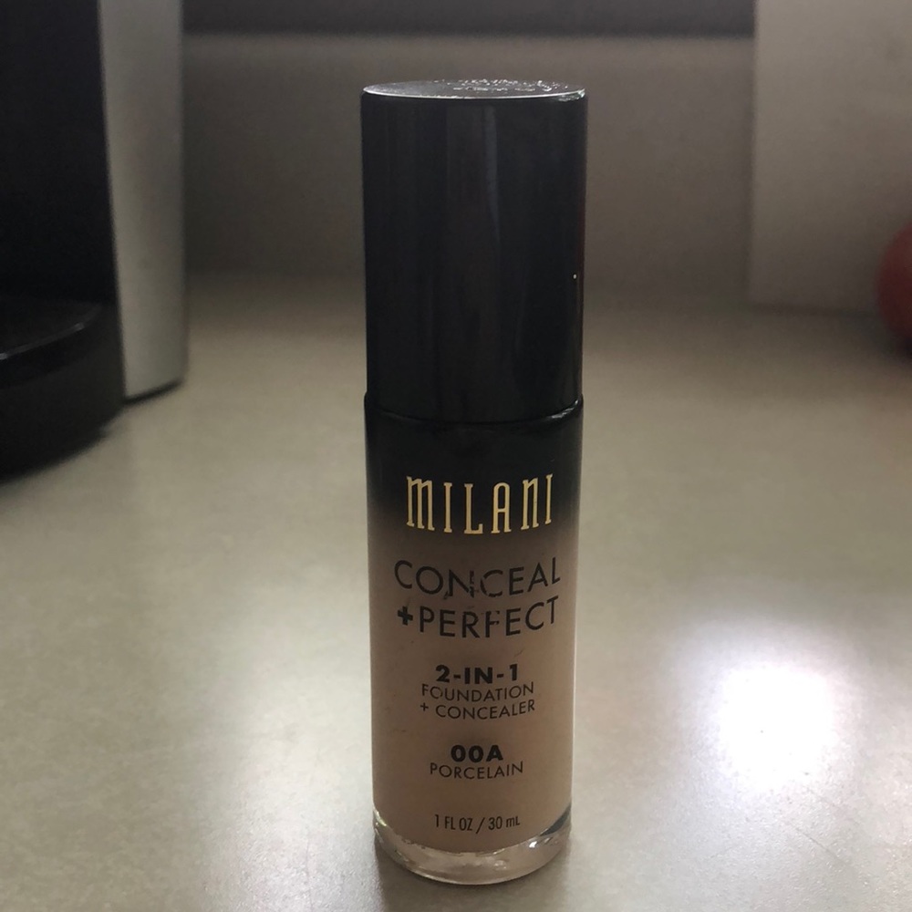 Milani Conceal + Perfect Foundation 00A Porcelain